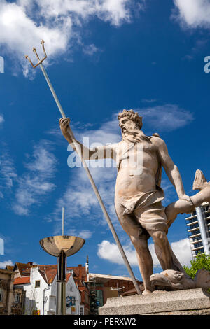 L'Angleterre, Bristol, Vieille Ville, Centre de la promenade, statue de Neptune Banque D'Images