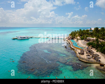 Une vue aérienne de Isla Mujeres à Cancun, Mexique Banque D'Images