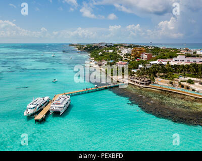 Une vue aérienne de Isla Mujeres à Cancun, Mexique Banque D'Images