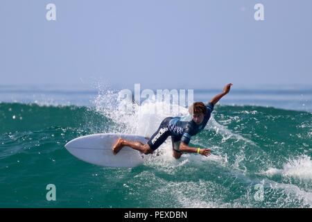 David do Carmo en compétition dans l'US Open de surf 2018 Banque D'Images