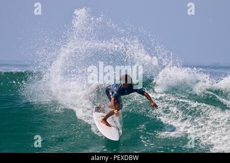 David do Carmo en compétition dans l'US Open de surf 2018 Banque D'Images