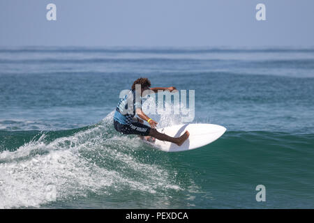 David do Carmo en compétition dans l'US Open de surf 2018 Banque D'Images