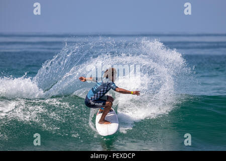 David do Carmo en compétition dans l'US Open de surf 2018 Banque D'Images