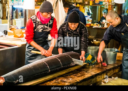 Le marché aux poissons de Tsukiji à Tokyo, Japon Banque D'Images