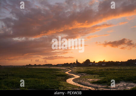 Coucher de soleil sur le port de Bosham paysage dans le West Sussex, UK Banque D'Images