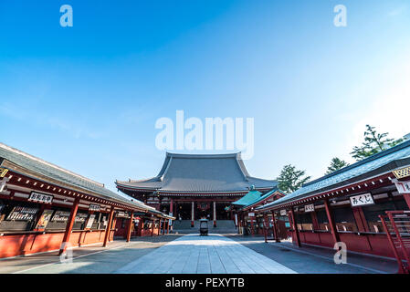 TOKYO, JAPON - 22 juin 2018 : Matin voir autour de Temple Sensoji à Tokyo. Plus vieux temple de Tokyo et sur des plus importants temples bouddhiques loca Banque D'Images