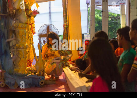 Durga Puja, Dhaka 2017 Banque D'Images