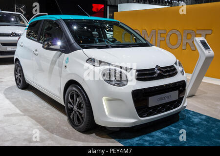 Bruxelles - 12 jan 2016 : Citroen C1 city car dans la vitrine à l'Automobile de Bruxelles. Banque D'Images