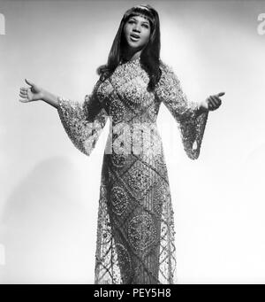 ARETHA FRANKLIN (1942-2018) Photo de promotion de la chanteuse et pianiste américaine sur 1962 Banque D'Images