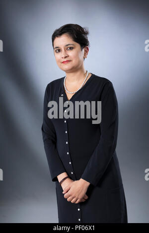 Edinburgh, Royaume-Uni. 18 août, 2018. Sharmishta Chakrabarti, Baroness Chakrabarti, CBE, PC, communément appelé Shami Chakrabarti, est un membre du parti travailliste britannique et membre de la Chambre des Lords. Elle est avocate, et a été le directeur de la liberté, un groupe de plaidoyer qui favorise les libertés civiles et les droits de l'homme, de 2003 à 2016. Photographié à l'Edinburgh International Book Festival. Edimbourg, Ecosse. Photo par Gary Doak / Alamy Live News Banque D'Images