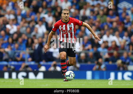 Liverpool, Royaume-Uni. 18 août 2018. Liverpool, Royaume-Uni. 18 août 2018. Oriol Romeu de Southampton en action. Premier League, Everton v Southampton à Goodison Park à Liverpool le samedi 18 août 2018. Cette image ne peut être utilisé qu'à des fins rédactionnelles. Usage éditorial uniquement, licence requise pour un usage commercial. Aucune utilisation de pari, de jeux ou d'un seul club/ligue/dvd publications. Photos par Chris Stading/Andrew Orchard la photographie de sport/Alamy live news Banque D'Images