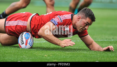 Salford, Royaume-Uni. 18 août 2018. . Rugby League Super 8'S Salford Red Devils vs Widnes Vikings ; Salford DevilsÕ rouge Mark Flanagan franchit la ligne de score à la stade AJ Bell, Salford, Royaume-Uni. Crédit : Dean Dean Williams Williams/Alamy Live News Banque D'Images