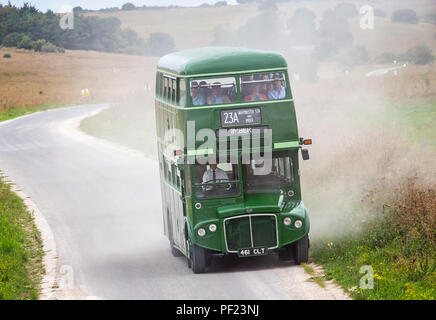 Ligne Verte Routemaster bus à impériale de Londres, Imberbus jour classic service d'autobus entre Salisbury et Imber Village prises à Imber, Wiltshire, Royaume-Uni o Banque D'Images