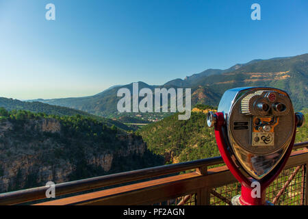 Un panorama des montagnes Rocheuses Banque D'Images