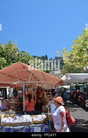 Des scènes de rue dans le vieux Nice sur la Côte d'Azur, France Banque D'Images