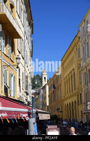 Des scènes de rue dans le vieux Nice sur la Côte d'Azur, France Banque D'Images