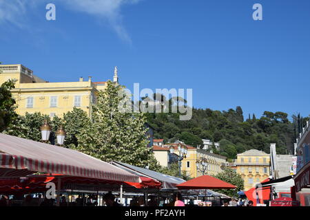 Des scènes de rue dans le vieux Nice sur la Côte d'Azur, France Banque D'Images