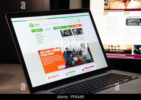 Milan, Italie - 15 août 2018 : l'ONG Oxfam International Page d'accueil du site. Logo Oxfam International visible. Banque D'Images