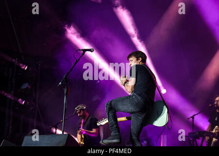 Allemagne, Cobourg, HUK Coburg Open Air - 18 août 2018 - Concert, James Blunt - Bild : James Blunt jouant son set à l'HUK Coburg Open Air 2018. Alamy Live News Entertainment / Crédit : Ryan Evans Crédit : Ryan Evans/Alamy Live News Banque D'Images