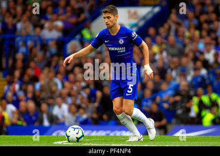 Londres, Royaume-Uni. Août 18, 2018. Jorginho de Chelsea en action. Premier League, Chelsea v Arsenal à Stamford Bridge à Londres le samedi 18 août 2018. Cette image ne peut être utilisé qu'à des fins rédactionnelles. Usage éditorial uniquement, licence requise pour un usage commercial. Aucune utilisation de pari, de jeux ou d'un seul club/ligue/dvd publications. pic par Steffan Bowen/ Andrew Orchard la photographie de sport/Alamy live news Crédit : Andrew Orchard la photographie de sport/Alamy Live News Banque D'Images