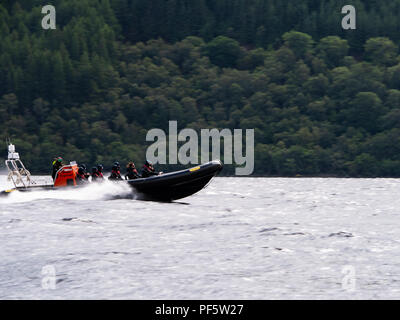 Rib / vedette, Loch Ness, Ecosse, Royaume-Uni Banque D'Images