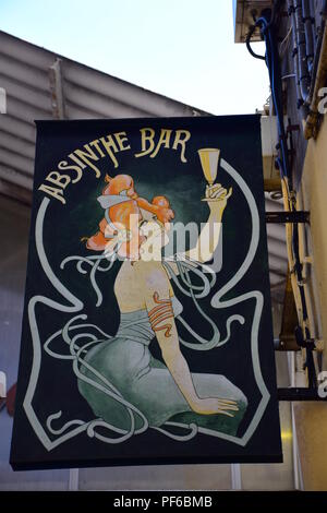 Bar de l'Absinthe signer à Antibes sur la côte d'Azur Banque D'Images