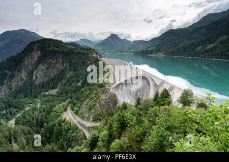 Lac de Roselend Beaufort près du réservoir, France, Europe Banque D'Images