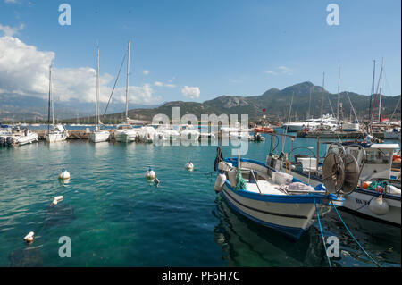 Le port de Calvi, La Balagne, Corse, France, Europe Banque D'Images