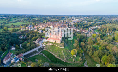 France, Indre, Berry, Saint Benoit du Sault, étiqueté Les Plus Beaux Villages de France (Les Plus Beaux Villages de France), le village et la p Banque D'Images