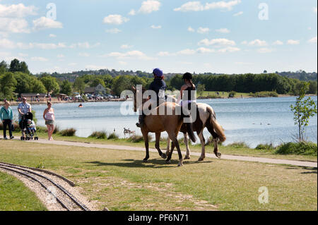 Rother Valley Country Park offre des distractions et des activités de loisirs pour toute la famille à Rotherham South Yorkshire, UK Banque D'Images