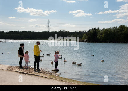 Rother Valley Country Park offre des distractions et des activités de loisirs pour toute la famille à Rotherham South Yorkshire, UK Banque D'Images