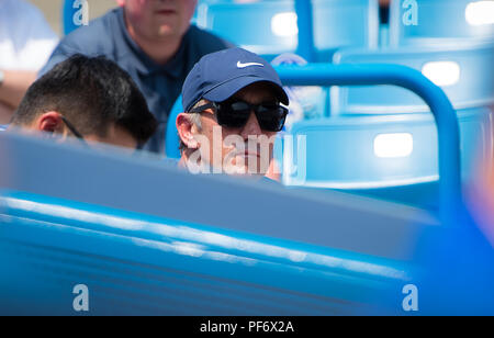 19 août 2018 - Au cours du dernier Darren Cahill de l'Ouest et le Sud de l'Open 2018 Premier tournoi de tennis WTA 5. Cincinnati, Ohio, USA. 19 août 2018. Credit : AFP7/ZUMA/Alamy Fil Live News Banque D'Images