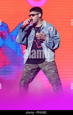 Fairfax, Virginie, USA. Août 16, 2018. BAD BUNNY effectue à Eagle Bank Arena à Fairfax, VA. Credit : Kyle Gustafson/ZUMA/Alamy Fil Live News Banque D'Images