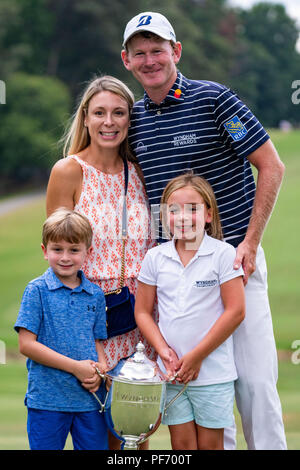 Cours de Greensboro, Caroline du Nord, USA. 19 août, 2018. Brandt Snedeker pendant le Wyndham Championship, le dimanche 19 août, 2018 à Sedgefield Country Club à Greensboro, NC. Jacob Kupferman/CSM Crédit : Cal Sport Media/Alamy Live News Banque D'Images