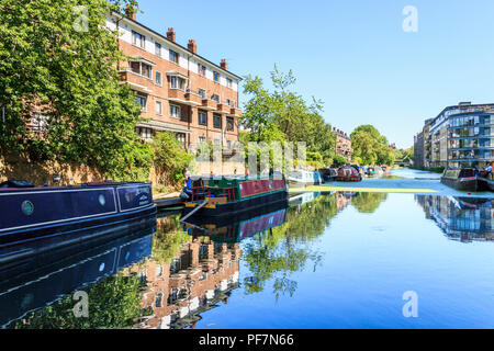 Ice Wharf apartments sur Regent's Canal, King's Cross, Londres, UK Banque D'Images