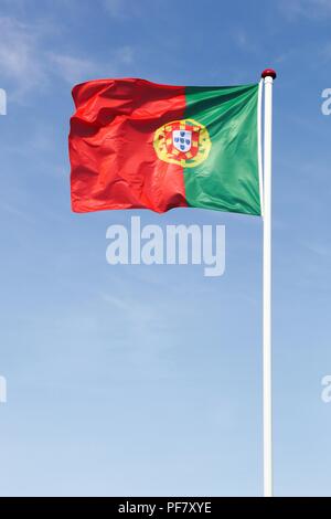 Pavillon du Portugal dans le ciel Banque D'Images