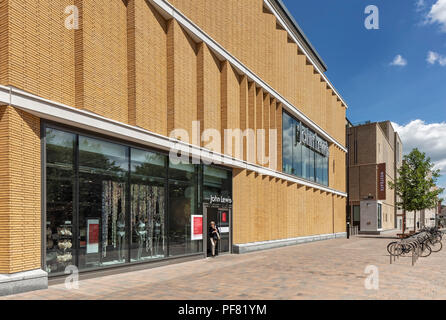 Élévation arrière avec John Lewis de l'entrée du magasin. Centre Commercial Westgate à Oxford, Oxford, Royaume-Uni. Architecte : Chapman Taylor, 2018. Banque D'Images