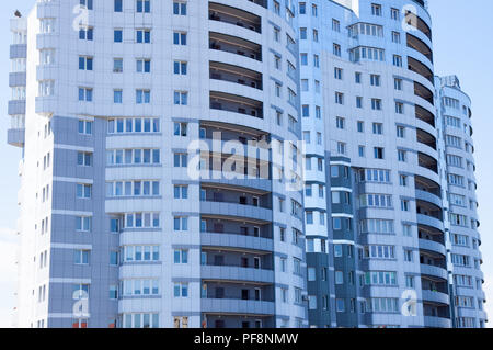 Immeuble situé dans la région de Kaliningrad, en Russie. Banque D'Images