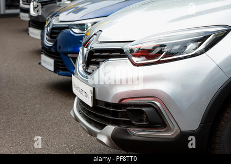 Les voitures de marque Renault expose à la foire de l'année Gijon 2018. 8-16-2018. Banque D'Images