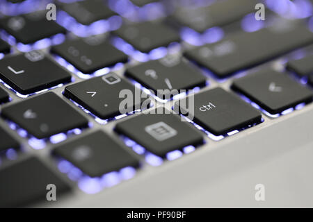 De près de l'onglet ctrl. La touche contrôle bouton symbole sur un clavier d'ordinateur portable. Banque D'Images