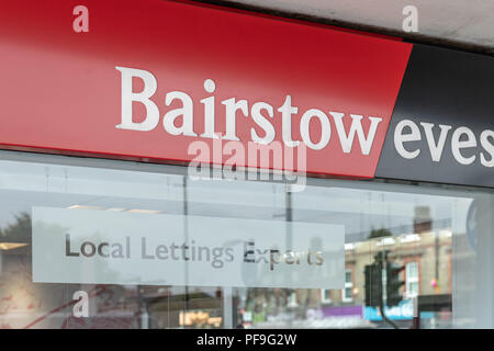 Bairstow Eves (partie de l'échelle d'un groupe plc) Agents immobiliers shop signage de Brentwood Essex Banque D'Images