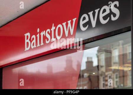 Bairstow Eves (partie de l'échelle d'un groupe plc) Agents immobiliers shop signage de Brentwood Essex Banque D'Images