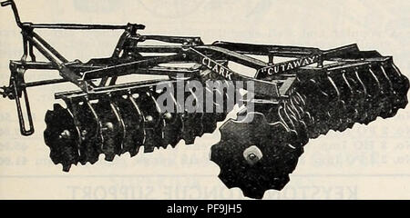 Ce catalogue de Griffith & Turner Co. célèbre le 75e anniversaire de la société et présente une large sélection de matériel de jardinage, outils agricoles, semences, bulbes, légumes, et des fleurs. Il met en évidence des produits conçus pour le jardinage professionnel et domestique, présentant des innovations dans les outils et fournitures de jardinage. Banque D'Images