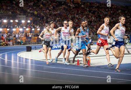 De gauche à droite Timo BENITZ, Allemagne, lauréat Jakob INGEBRIGTSEN (NI/1e place), Henrik INGEBRIGTSEN (NI/4e place), Filip INGEBRIGTSEN (NI/12e place), ABDIKADAR Mohad SHEIKH ALI (ITA), Marcin LEWANDOWSKI ( POL/2e place), action, pulk, terrain, 1500 m la finale hommes, sur 10.08.2018 Championnats d'Europe d'athlétisme 2018 à Berlin/Allemagne à partir de 06.08. - 12.08.2018. Dans le monde d'utilisation | Banque D'Images