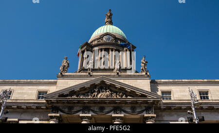 L'ancienne douane à Dublin en Irlande, conçu par James Gandon. Banque D'Images