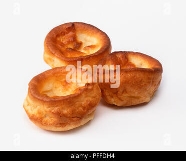 Trois Yorkshire puddings Banque D'Images