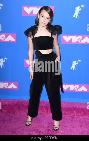 Millie Bobby Brown participant à la 2018 MTV Video Music Awards qui a eu lieu au Radio City Music Hall à Los Angeles, USA. Photo date : lundi 20 août 2018. Voir Histoire PA D'ATTÉNUATION SHOWBIZ. Crédit photo doit se lire : PA/PA Wire Banque D'Images