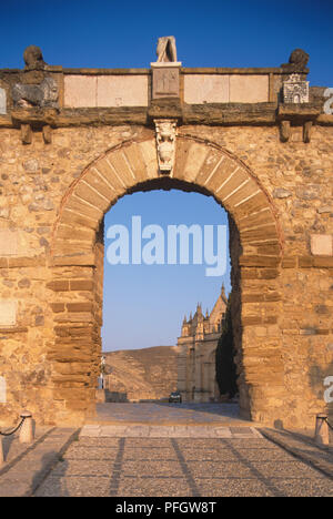 Espagne, Andalousie, Mijas, voûte en pierre du xvie siècle, la ville porte d'Antequera. Banque D'Images