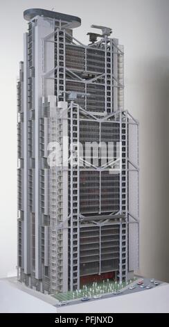 Modèle de blindés avec des escaliers extérieurs Banque D'Images