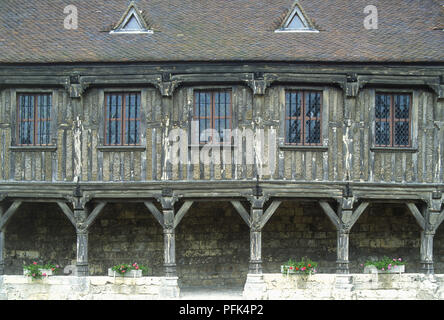 France, cadre en bois façade de maison médiévale dans le nord-ouest de la France Banque D'Images